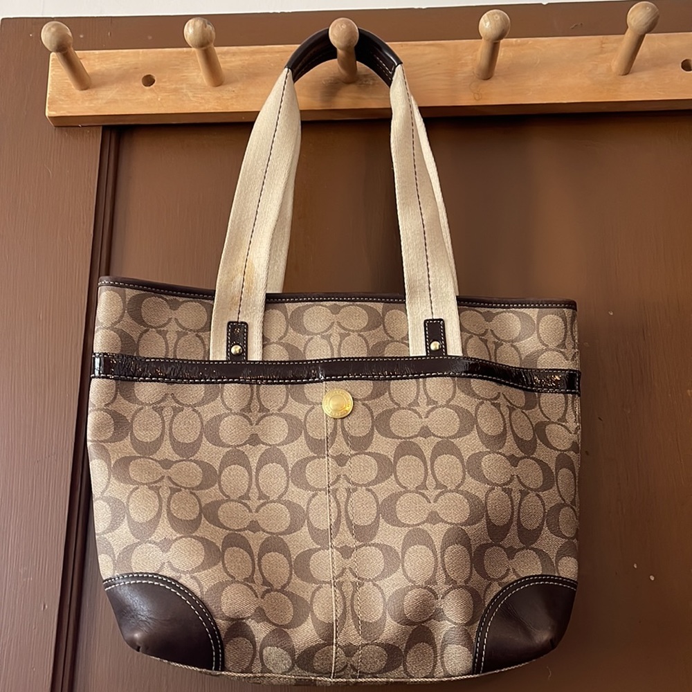 Coach small tote - Picture 2 of 4